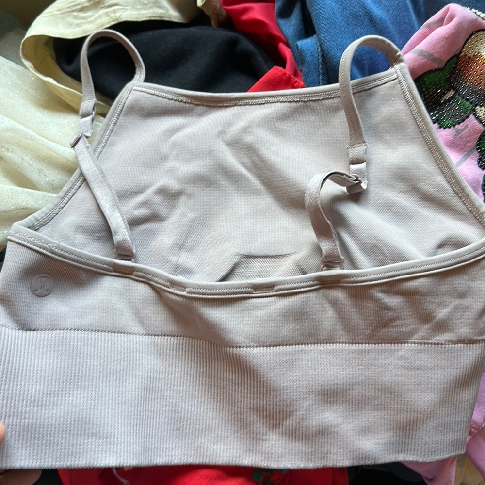 LULULEMON sports bra